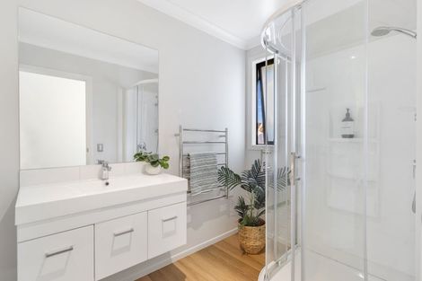 Photo of property in 2 Kahu Close, Kaiteriteri, Motueka, 7197