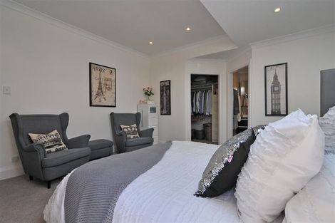 Photo of property in 25 Seatoun Heights Road, Miramar, Wellington, 6022