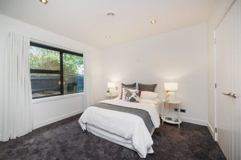 Photo of property in 27a Phoenix Avenue, Hokowhitu, Palmerston North, 4410