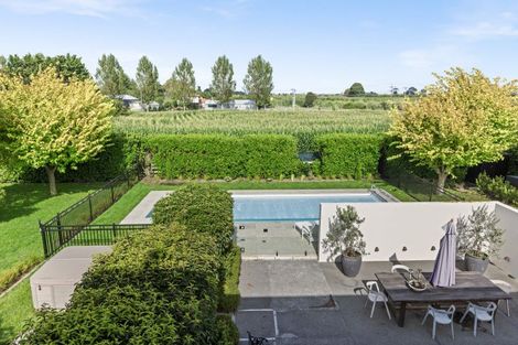 Photo of property in 340 Lawn Road, Clive, Hastings, 4180