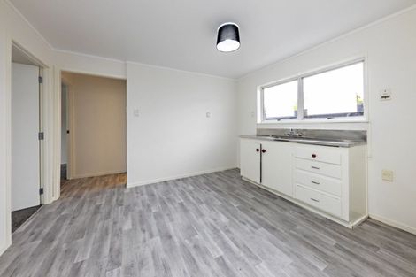 Photo of property in 22 Killington Crescent, Mangere, Auckland, 2022