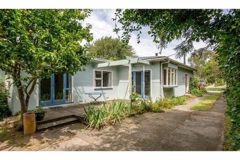 Photo of property in 121 Fifield Terrace, Opawa, Christchurch, 8023