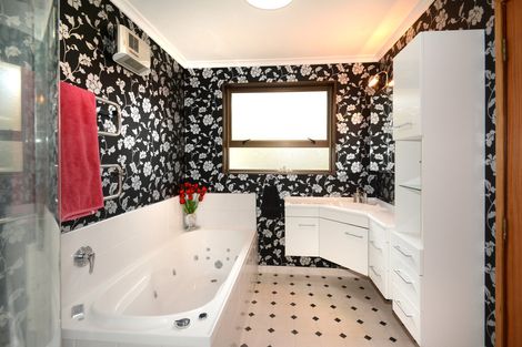 Photo of property in 86 Martin Road, Fairfield, Dunedin, 9018