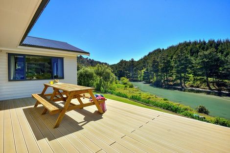 Photo of property in 35 Waikokopu Road, Nuhaka, 4198