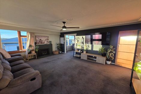 Photo of property in 20 Arrow Crescent, Holmes Hill, Oamaru, 9401