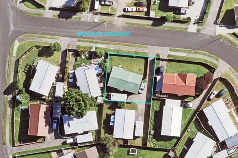 Photo of property in 1/3 Volta Place, Clendon Park, Auckland, 2103