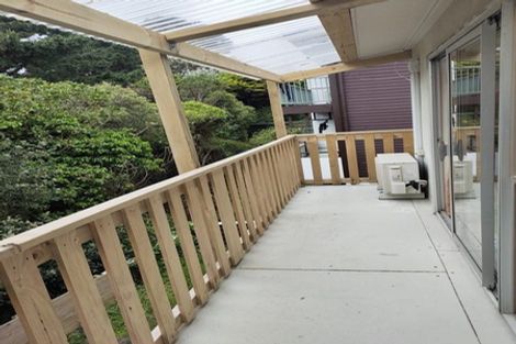 Photo of property in 15b Caesars Place, Churton Park, Wellington, 6037