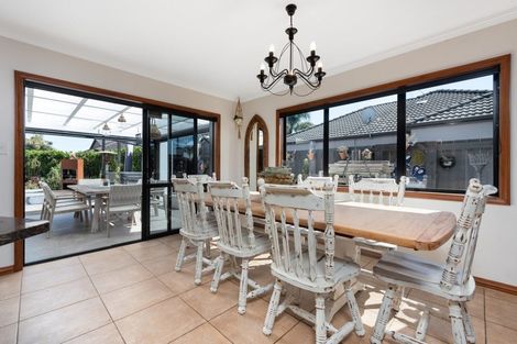 Photo of property in 24 Ohope Place, Papamoa Beach, Papamoa, 3118