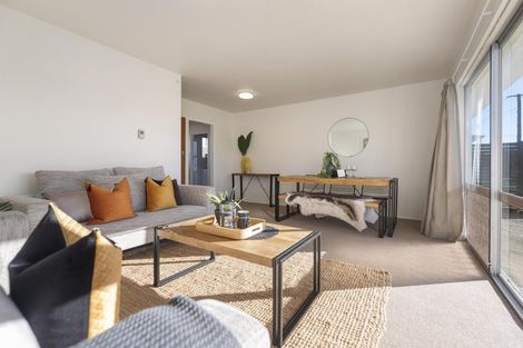 Photo of property in 67a Tuhikaramea Road, Dinsdale, Hamilton, 3204