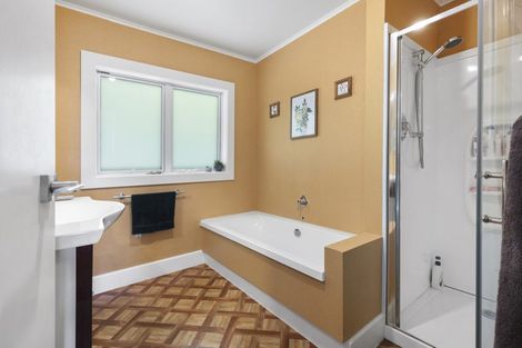 Photo of property in 3 Arden Way, Wilton, Wellington, 6012