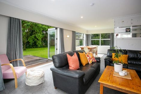 Photo of property in 5 Woodstock Crescent, Leamington, Cambridge, 3432