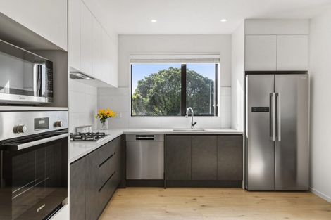 Photo of property in 8/26 Long Bay Drive, Torbay, Auckland, 0630