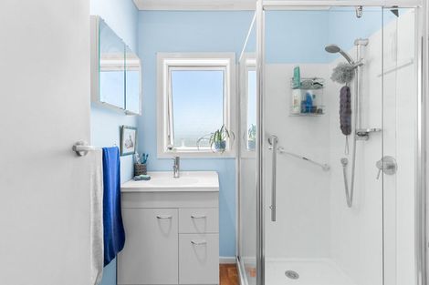 Photo of property in 46 Gorge Road, Maungaturoto, 0520