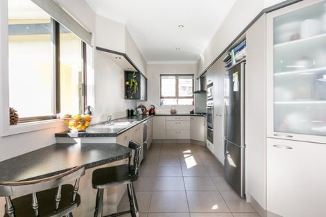 Photo of property in 6 Hinton Road, Taradale, Napier, 4112