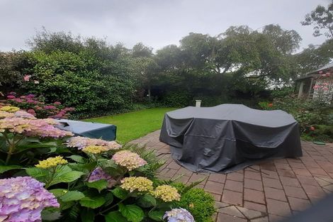 Photo of property in 2/10 Peel Street, Strowan, Christchurch, 8052