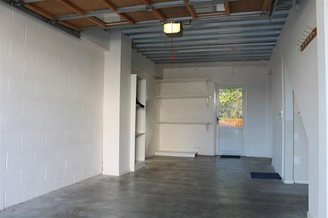 Photo of property in 56 Kirikiri Lane, East Tamaki, Auckland, 2013