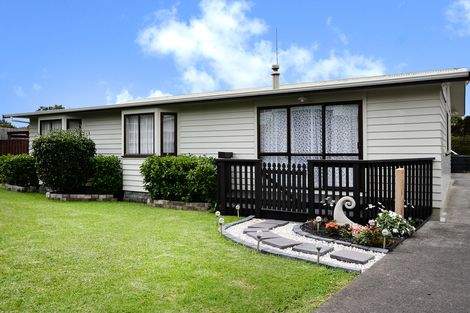Photo of property in 92 Harrington Road, Henderson, Auckland, 0610