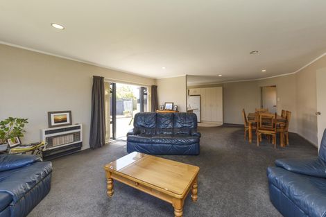 Photo of property in 37 Madison Avenue, Milson, Palmerston North, 4414