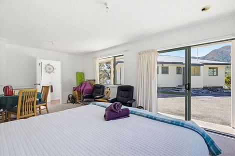 Photo of property in 3 Soucis Lane, Okiwi Bay, French Pass, 7193