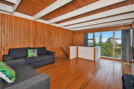 Photo of property in 15 Sherwood Road, Onerahi, Whangarei, 0110