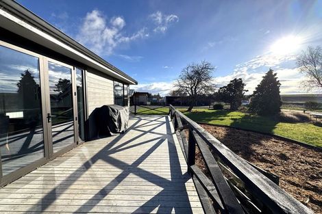 Photo of property in 51 Allan Street, Waiwera South, Clinton, 9584