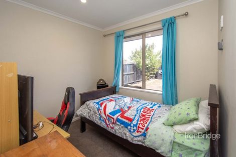 Photo of property in 10 Netley Place, Aranui, Christchurch, 8061