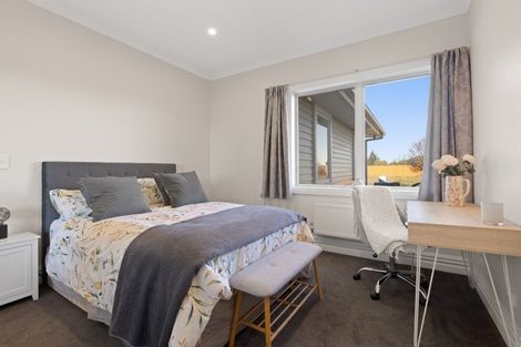 Photo of property in 28 Elizabeth Allen Drive, West Melton, 7618