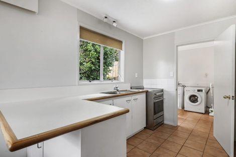 Photo of property in 51 Salamanca Road, Sunnynook, Auckland, 0620