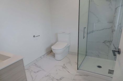 Photo of property in 2/123 Cambridge Terrace, Fairfield, Lower Hutt, 5011