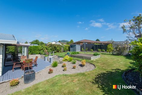 Photo of property in 29 Estuary Crescent, Fairfield, Dunedin, 9018