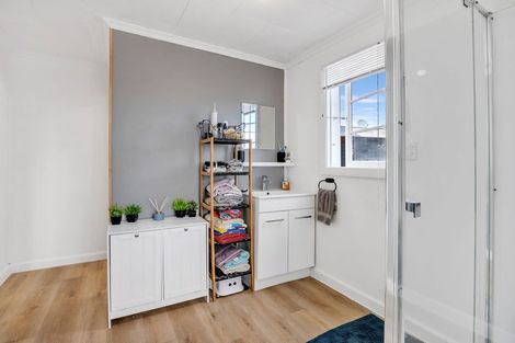 Photo of property in 14 Argyle Street, Balclutha, 9230