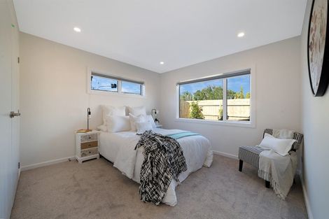 Photo of property in 398 Main Road, Huapai, Kumeu, 0810