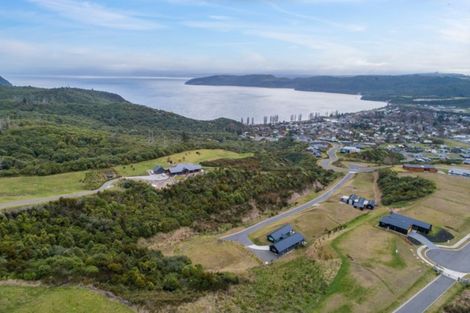 Photo of property in 15 Sparrowhawk Way, Kinloch, Taupo, 3377