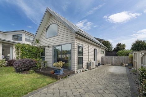 Photo of property in 8d Tinopai Drive, Omokoroa, 3114