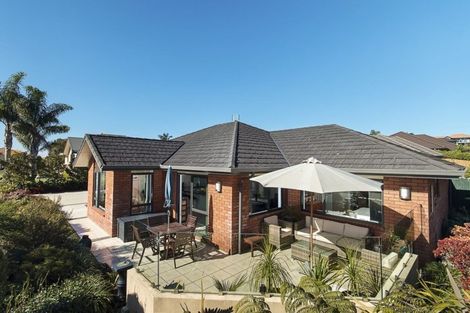 Photo of property in 1 Ludlow Place, Pukekohe, 2120