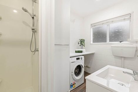 Photo of property in 2/9 Strong Street, St Johns, Auckland, 1072