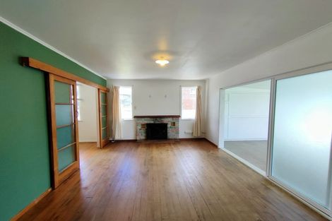 Photo of property in 13 Vazey Way, Hobsonville, Auckland, 0618