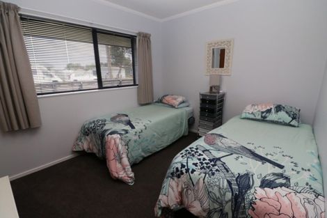 Photo of property in 31 Seabury Avenue, Foxton Beach, Foxton, 4815