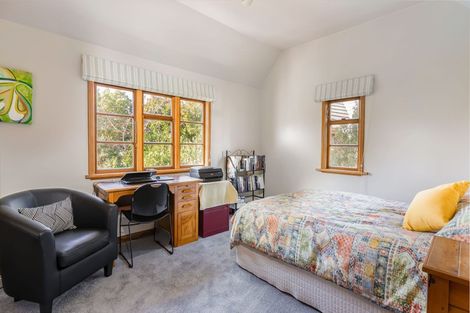 Photo of property in 27 Marina Grove, Hutt Central, Lower Hutt, 5010