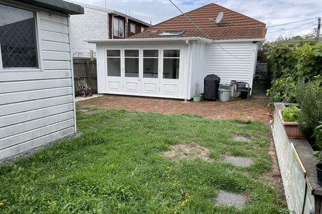 Photo of property in 21 Vienna Street, Waltham, Christchurch, 8023