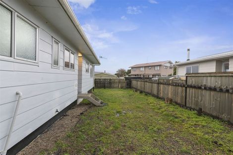 Photo of property in 14a Pohutukawa Drive, Owhata, Rotorua, 3010