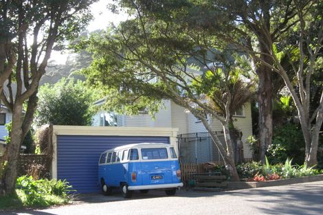 Photo of property in 7 Rona Street, Eastbourne, Lower Hutt, 5013
