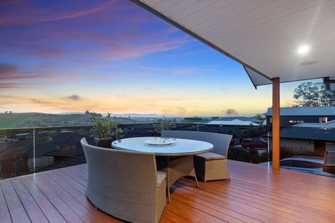 Photo of property in 266 Ballintoy Park Drive, Welcome Bay, Tauranga, 3175