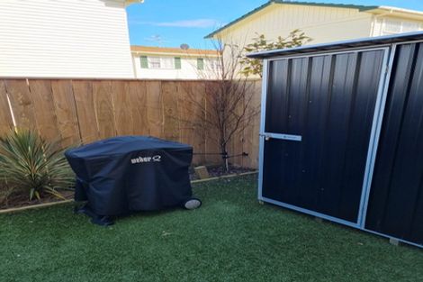 Photo of property in 7/97 Whites Line East, Waiwhetu, Lower Hutt, 5010