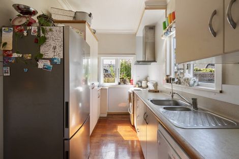 Photo of property in 180 College Street, Awapuni, Palmerston North, 4412