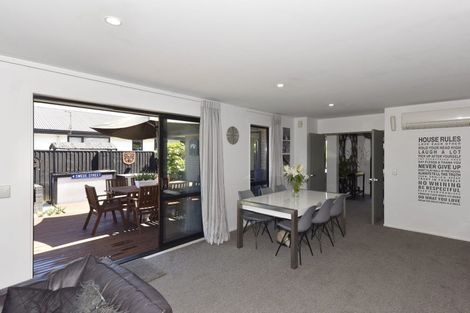 Photo of property in 32 Blackburn Street, Kaiapoi, 7630