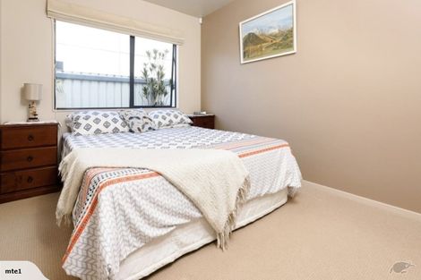 Photo of property in 4b Valley Road, Mount Maunganui, 3116