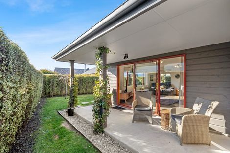 Photo of property in 11b Little Oak Common, Wanaka, 9305