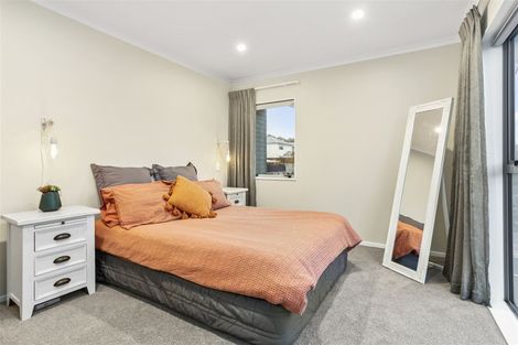 Photo of property in 39 Forbes Mccammon Drive, Swanson, Auckland, 0614