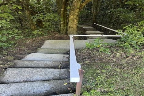 Photo of property in 325 Grays Road, Pauatahanui, Porirua, 5381